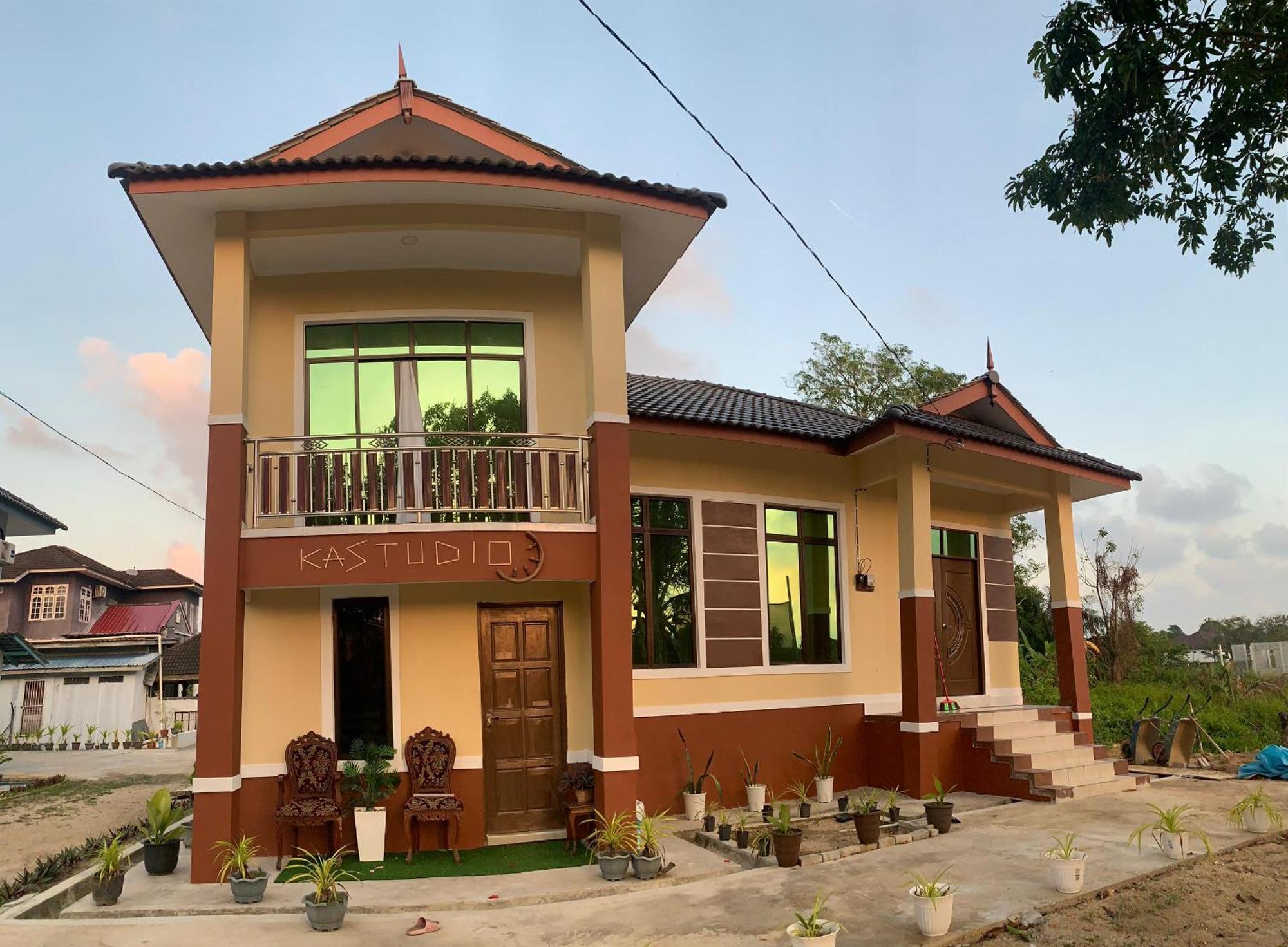 Kastana Ii Holiday home *